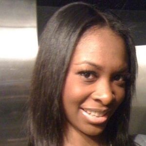 Meet your Posher, Latisha